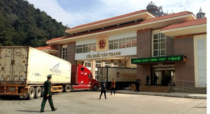 Diễn viên Trung Quốc bị nhà sản xuất ép ăn thịt dơi